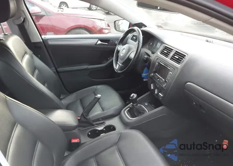 2014 Volkswagen Jetta 2.0L Tdi from USA, damaged, VIN 3VW3L7AJ5EM337141